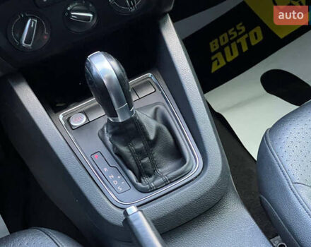 Фольксваген Джетта 2015 в Ивано-Франковске на Automoto.ua Белый Фольксваген Джетта, объемом двигателя 1.78 л и пробегом 201 тыс. км за 10700 $, фото 22 на Automoto.ua