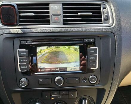 Білий Фольксваген Джетта, об'ємом двигуна 1.8 л та пробігом 177 тис. км за 10500 $, фото 17 на Automoto.ua