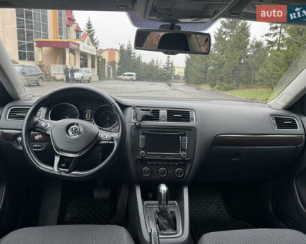 Белый Фольксваген Джетта, объемом двигателя 1.97 л и пробегом 168 тыс. км за 13000 $, фото 8 на Automoto.ua