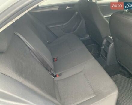 Белый Фольксваген Джетта, объемом двигателя 2 л и пробегом 120 тыс. км за 9900 $, фото 28 на Automoto.ua