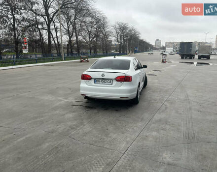 Белый Фольксваген Джетта, объемом двигателя 2 л и пробегом 145 тыс. км за 8888 $, фото 7 на Automoto.ua