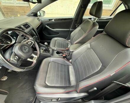 Белый Фольксваген Джетта, объемом двигателя 2 л и пробегом 73 тыс. км за 8000 $, фото 6 на Automoto.ua