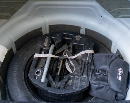 Белый Фольксваген Джетта, объемом двигателя 1.8 л и пробегом 196 тыс. км за 9300 $, фото 10 на Automoto.ua