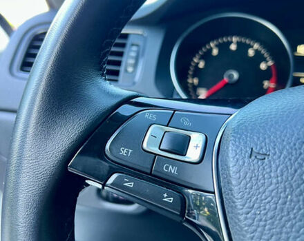 Белый Фольксваген Джетта, объемом двигателя 1.4 л и пробегом 195 тыс. км за 9000 $, фото 27 на Automoto.ua