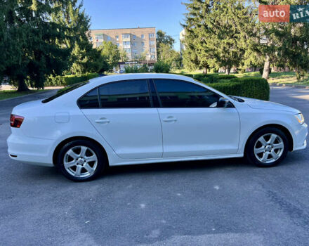 Белый Фольксваген Джетта, объемом двигателя 1.4 л и пробегом 195 тыс. км за 9000 $, фото 64 на Automoto.ua