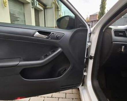 Белый Фольксваген Джетта, объемом двигателя 1.98 л и пробегом 143 тыс. км за 8999 $, фото 9 на Automoto.ua