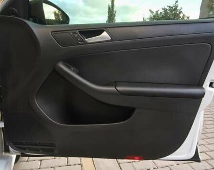 Белый Фольксваген Джетта, объемом двигателя 1.98 л и пробегом 143 тыс. км за 8999 $, фото 17 на Automoto.ua