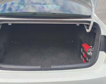 Белый Фольксваген Джетта, объемом двигателя 1.8 л и пробегом 164 тыс. км за 9350 $, фото 3 на Automoto.ua