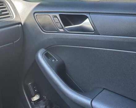 Белый Фольксваген Джетта, объемом двигателя 1.4 л и пробегом 159 тыс. км за 10500 $, фото 9 на Automoto.ua