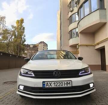 Белый Фольксваген Джетта, объемом двигателя 1.98 л и пробегом 143 тыс. км за 8999 $, фото 8 на Automoto.ua