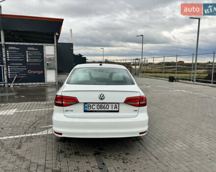 Фольксваген Джетта 2015 у Львові на Automoto.ua Білий Фольксваген Джетта, об'ємом двигуна 1.8 л та пробігом 98 тис. км за 11200 $, фото 3 на Automoto.ua