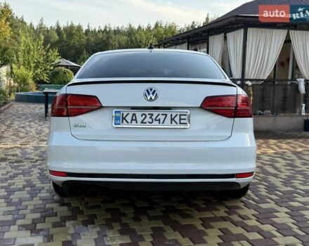 Белый Фольксваген Джетта, объемом двигателя 2 л и пробегом 163 тыс. км за 13500 $, фото 3 на Automoto.ua