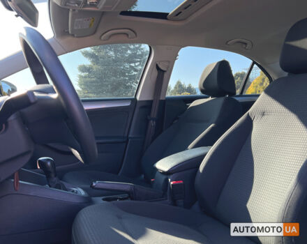 Белый Фольксваген Джетта, объемом двигателя 2 л и пробегом 136 тыс. км за 9900 $, фото 13 на Automoto.ua