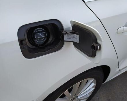 Білий Фольксваген Джетта, об'ємом двигуна 1.8 л та пробігом 177 тис. км за 10500 $, фото 8 на Automoto.ua