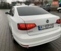 Белый Фольксваген Джетта, объемом двигателя 2 л и пробегом 120 тыс. км за 9900 $, фото 2 на Automoto.ua