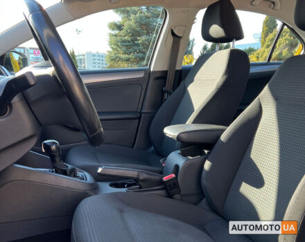 Белый Фольксваген Джетта, объемом двигателя 2 л и пробегом 178 тыс. км за 11100 $, фото 14 на Automoto.ua