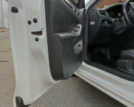 Белый Фольксваген Джетта, объемом двигателя 1.97 л и пробегом 240 тыс. км за 11500 $, фото 15 на Automoto.ua