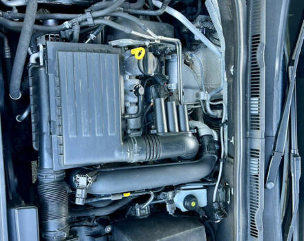 Белый Фольксваген Джетта, объемом двигателя 1.4 л и пробегом 195 тыс. км за 9000 $, фото 32 на Automoto.ua