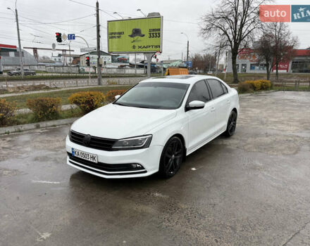 Белый Фольксваген Джетта, объемом двигателя 1.97 л и пробегом 225 тыс. км за 11300 $, фото 17 на Automoto.ua