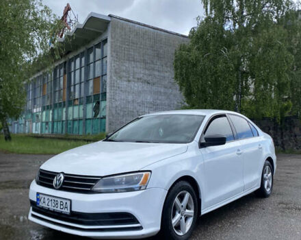 Фольксваген Джетта 2015 у Києві на Automoto.ua Білий Фольксваген Джетта, об'ємом двигуна 2 л та пробігом 290 тис. км за 6800 $, фото 2 на Automoto.ua