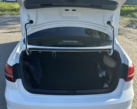 Білий Фольксваген Джетта, об'ємом двигуна 1.8 л та пробігом 173 тис. км за 10500 $, фото 8 на Automoto.ua