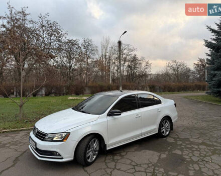 Белый Фольксваген Джетта, объемом двигателя 2 л и пробегом 160 тыс. км за 13000 $, фото 2 на Automoto.ua