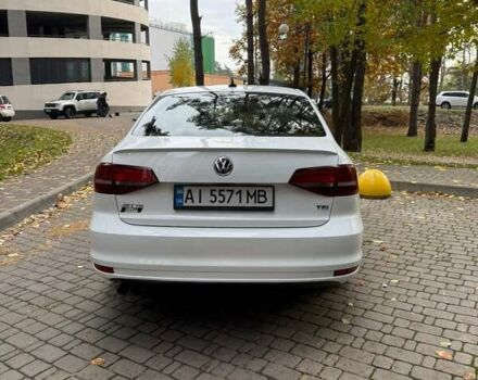 Фольксваген Джетта 2015 в Броварах на Automoto.ua Белый Фольксваген Джетта, объемом двигателя 1.8 л и пробегом 157 тыс. км за 14800 $, фото 7 на Automoto.ua