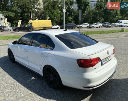 Фольксваген Джетта 2015 в Киеве на Automoto.ua Белый Фольксваген Джетта, объемом двигателя 2 л и пробегом 88 тыс. км за 9900 $, фото 9 на Automoto.ua