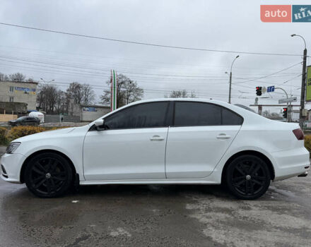 Белый Фольксваген Джетта, объемом двигателя 1.97 л и пробегом 225 тыс. км за 11300 $, фото 5 на Automoto.ua