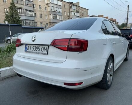 Фольксваген Джетта 2015 у Василькове на Automoto.ua Білий Фольксваген Джетта, об'ємом двигуна 2 л та пробігом 220 тис. км за 7800 $, фото 3 на Automoto.ua