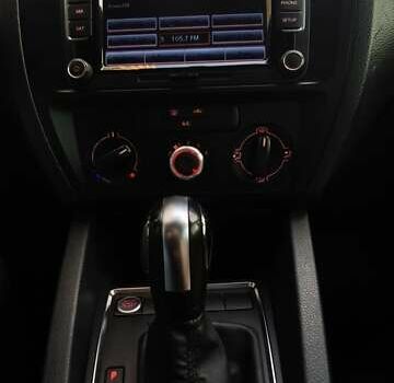 Белый Фольксваген Джетта, объемом двигателя 1.98 л и пробегом 143 тыс. км за 8999 $, фото 14 на Automoto.ua