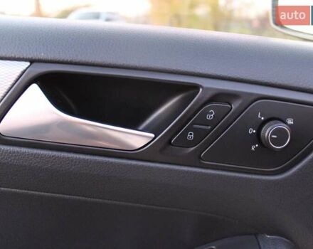 Білий Фольксваген Джетта, об'ємом двигуна 1.8 л та пробігом 158 тис. км за 11600 $, фото 16 на Automoto.ua