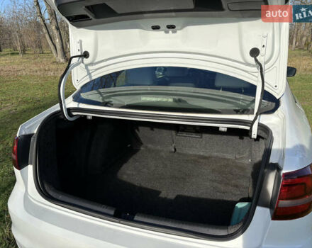 Белый Фольксваген Джетта, объемом двигателя 1.8 л и пробегом 177 тыс. км за 9200 $, фото 12 на Automoto.ua