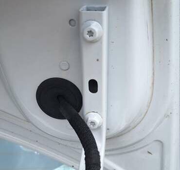 Белый Фольксваген Джетта, объемом двигателя 2 л и пробегом 158 тыс. км за 9300 $, фото 31 на Automoto.ua