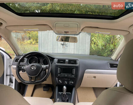 Білий Фольксваген Джетта, об'ємом двигуна 1.8 л та пробігом 151 тис. км за 11800 $, фото 20 на Automoto.ua