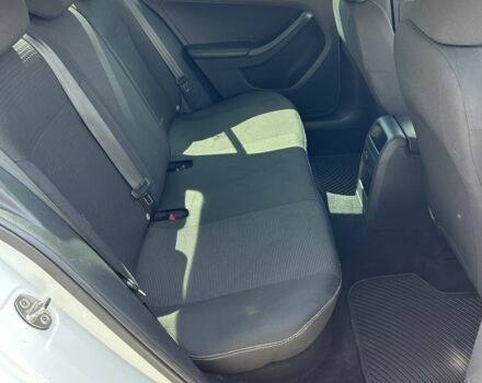 Белый Фольксваген Джетта, объемом двигателя 1.4 л и пробегом 256 тыс. км за 7800 $, фото 10 на Automoto.ua