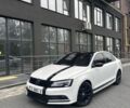Белый Фольксваген Джетта, объемом двигателя 1.8 л и пробегом 199 тыс. км за 11000 $, фото 1 на Automoto.ua