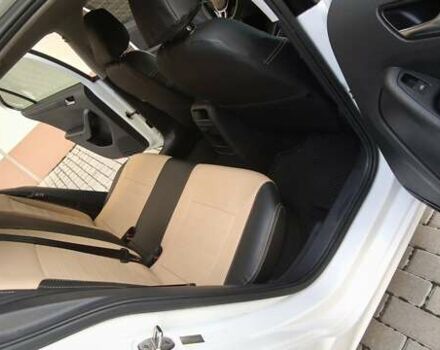 Белый Фольксваген Джетта, объемом двигателя 1.98 л и пробегом 143 тыс. км за 8999 $, фото 16 на Automoto.ua