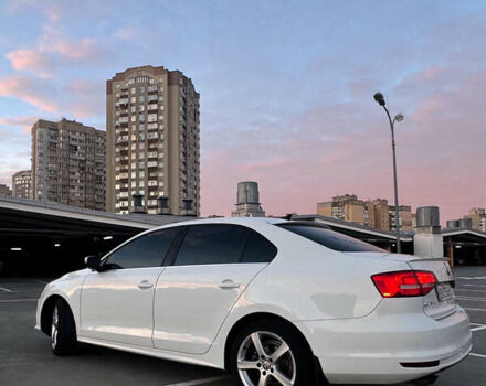 Белый Фольксваген Джетта, объемом двигателя 1.97 л и пробегом 181 тыс. км за 13800 $, фото 5 на Automoto.ua