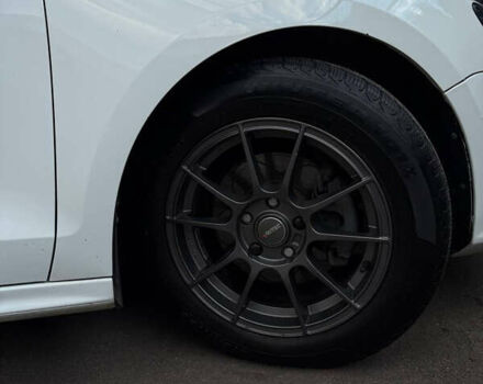 Белый Фольксваген Джетта, объемом двигателя 1.39 л и пробегом 146 тыс. км за 10500 $, фото 3 на Automoto.ua