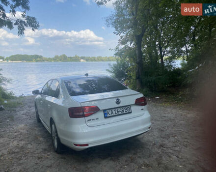 Белый Фольксваген Джетта, объемом двигателя 1.8 л и пробегом 115 тыс. км за 10800 $, фото 6 на Automoto.ua