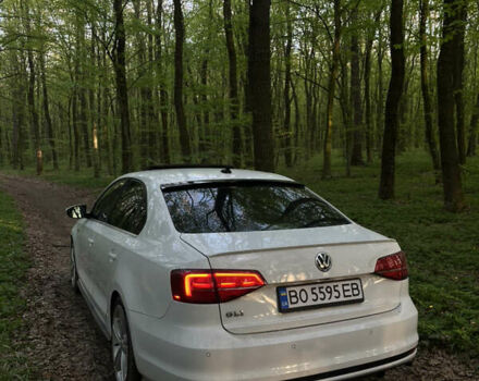 Білий Фольксваген Джетта, об'ємом двигуна 2 л та пробігом 134 тис. км за 12500 $, фото 11 на Automoto.ua