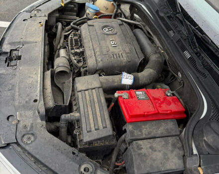 Білий Фольксваген Джетта, об'ємом двигуна 1.8 л та пробігом 165 тис. км за 10000 $, фото 9 на Automoto.ua