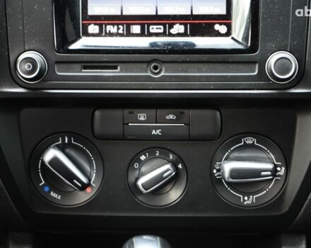 Фольксваген Джетта 2016 в Киеве на Automoto.ua Белый Фольксваген Джетта, объемом двигателя 0 л и пробегом 118 тыс. км за 11200 $, фото 17 на Automoto.ua