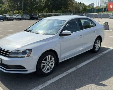 Фольксваген Джетта 2016 в Вышгороде на Automoto.ua Белый Фольксваген Джетта, объемом двигателя 1.39 л и пробегом 122 тыс. км за 11300 $, фото 9 на Automoto.ua