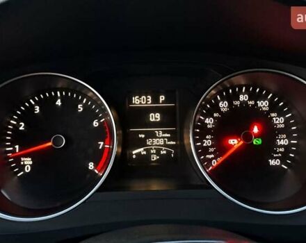 Білий Фольксваген Джетта, об'ємом двигуна 1.39 л та пробігом 197 тис. км за 9400 $, фото 19 на Automoto.ua