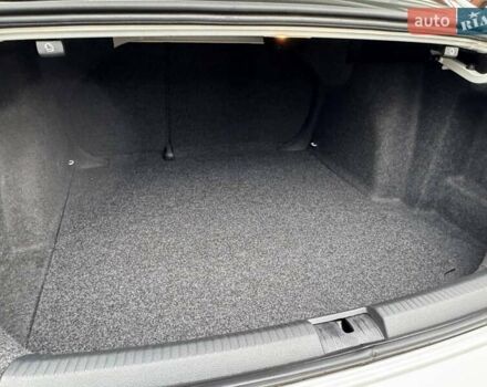 Білий Фольксваген Джетта, об'ємом двигуна 1.6 л та пробігом 99 тис. км за 11800 $, фото 31 на Automoto.ua