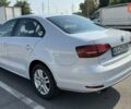 Фольксваген Джетта 2016 в Вышгороде на Automoto.ua Белый Фольксваген Джетта, объемом двигателя 1.39 л и пробегом 122 тыс. км за 11300 $, фото 8 на Automoto.ua