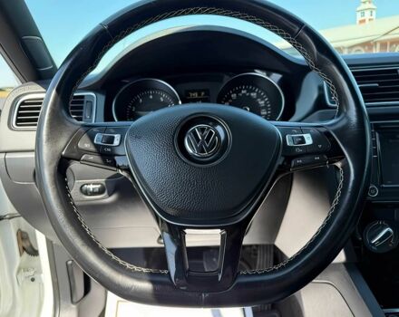 Белый Фольксваген Джетта, объемом двигателя 1.8 л и пробегом 75 тыс. км за 9100 $, фото 8 на Automoto.ua