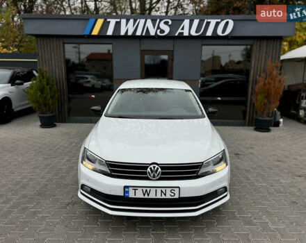 Белый Фольксваген Джетта, объемом двигателя 1.6 л и пробегом 276 тыс. км за 10500 $, фото 13 на Automoto.ua